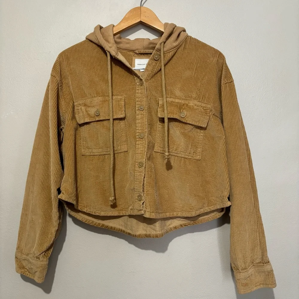 American Eagle Cropped Corduroy Button-Up Hooded Shirt Jacket Size Medium - Picture 8 of 13
